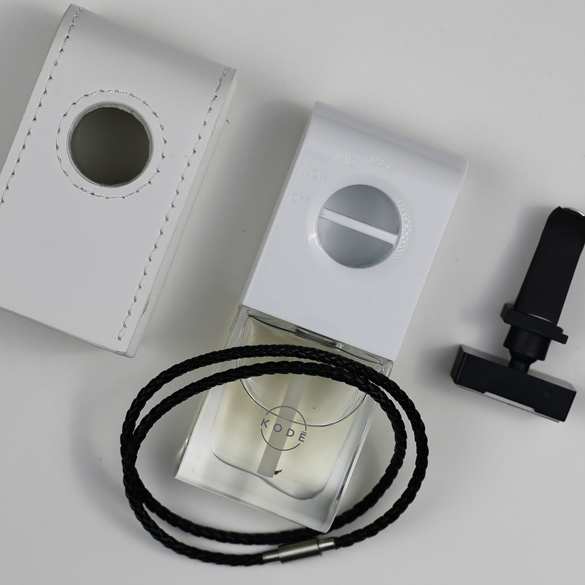 Kode - Car Diffuser - Vehicle Air Refreshener - KODE PARFUM
