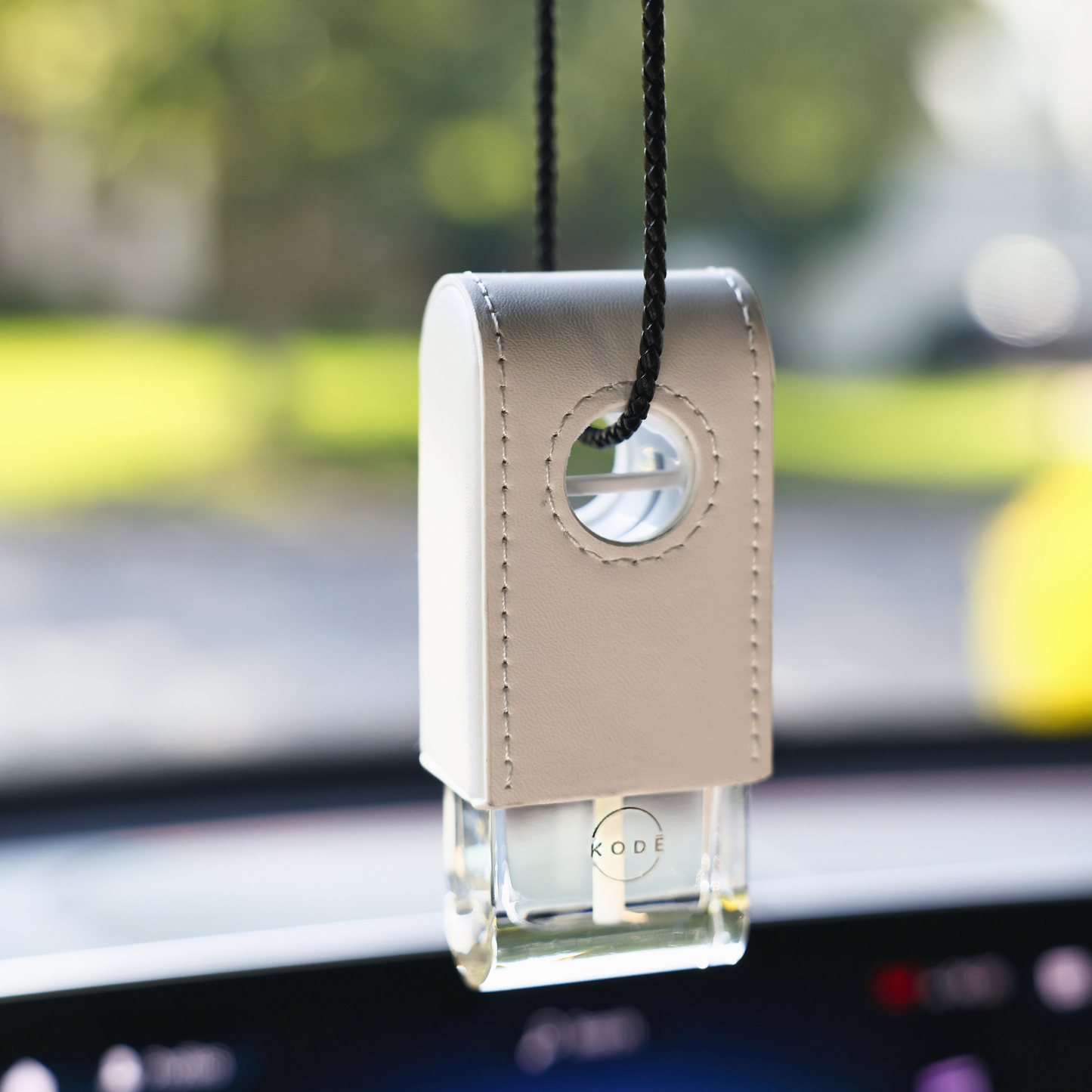 Kode - Car Diffuser - Vehicle Air Refreshener - KODE PARFUM